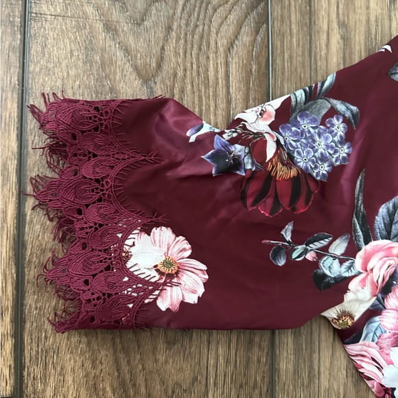 Le Rose floral robe - Picture 8 of 10